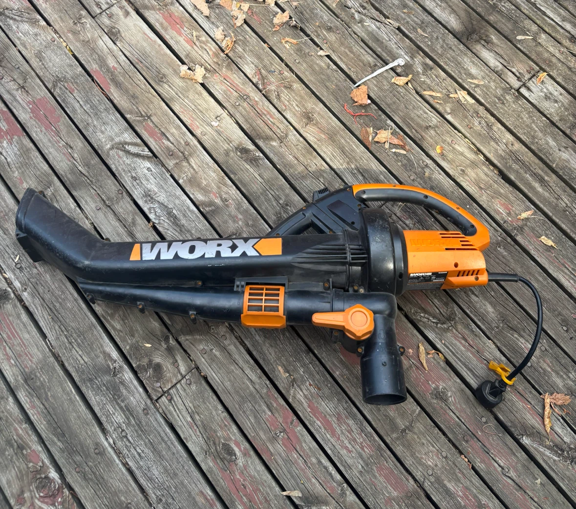 WORX Electric Leaf Blower