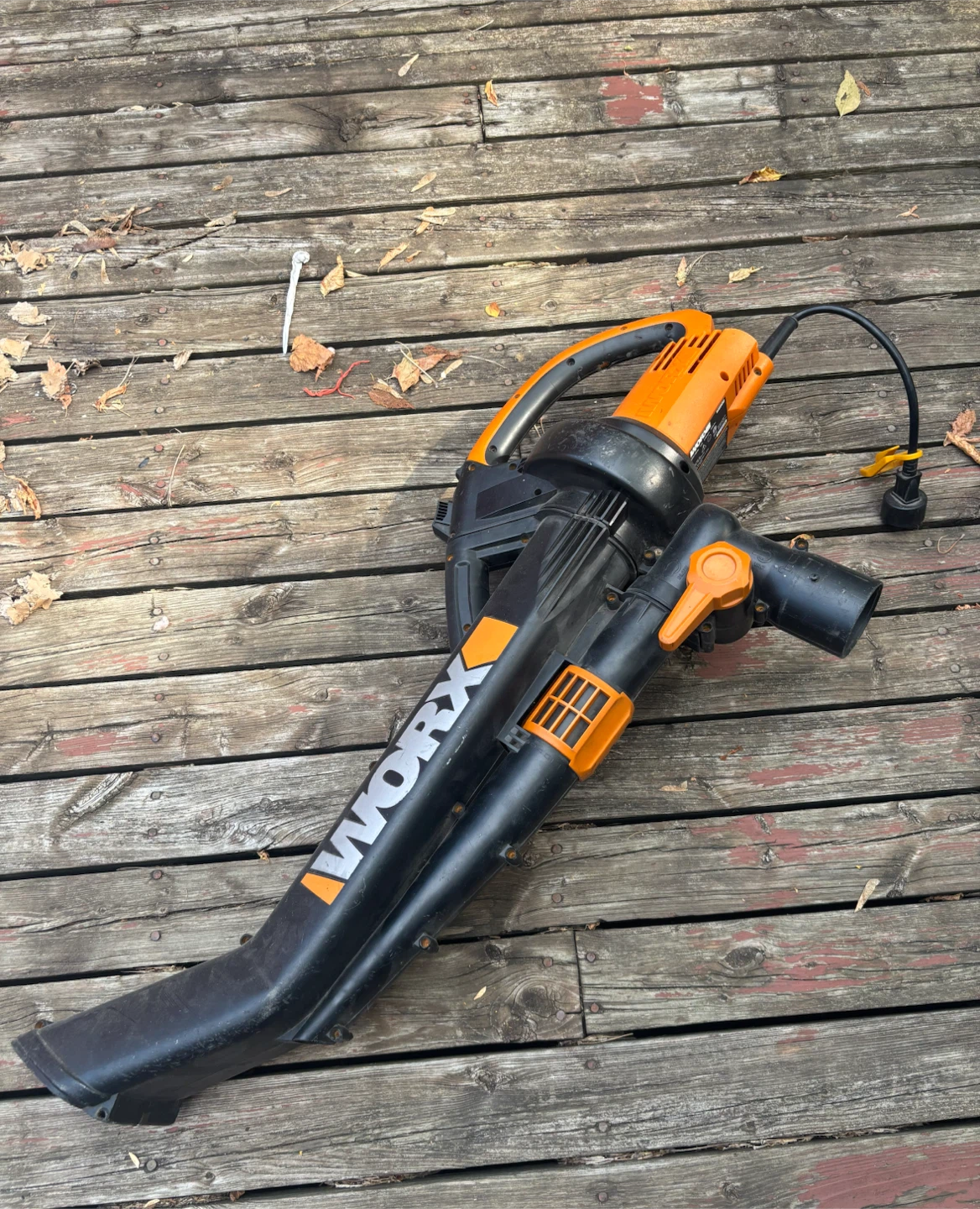WORX Electric Leaf Blower - photo 2