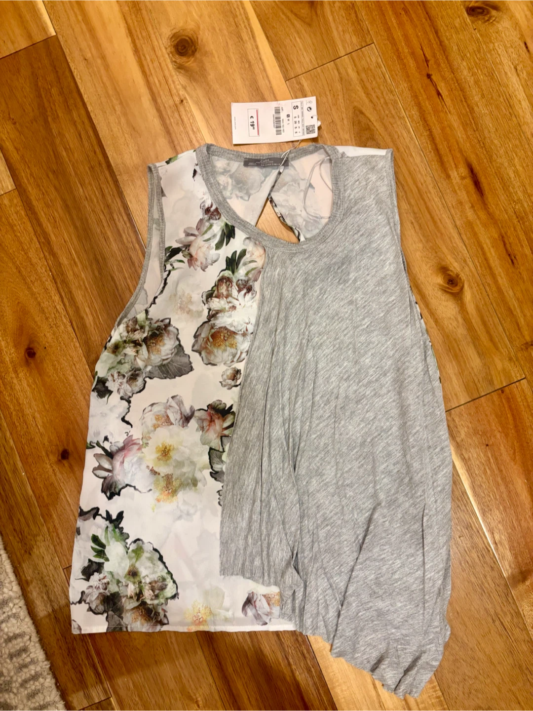 Women's Floral Sleeveless Top - Size S