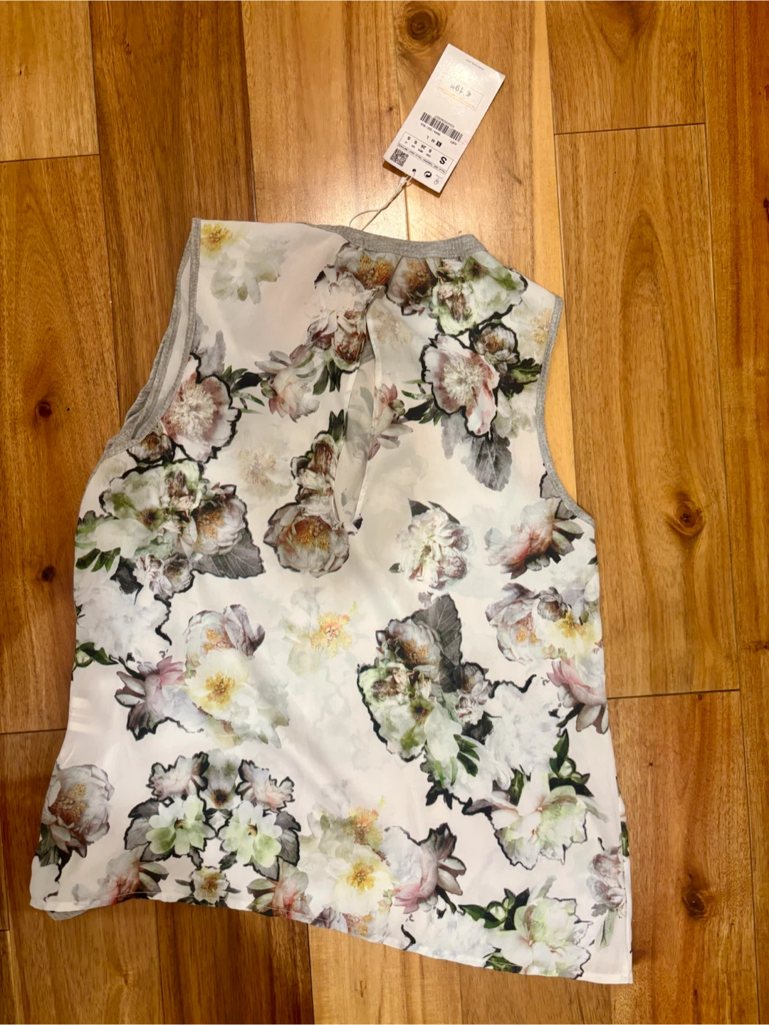 Women's Floral Sleeveless Top - Size S - photo 2