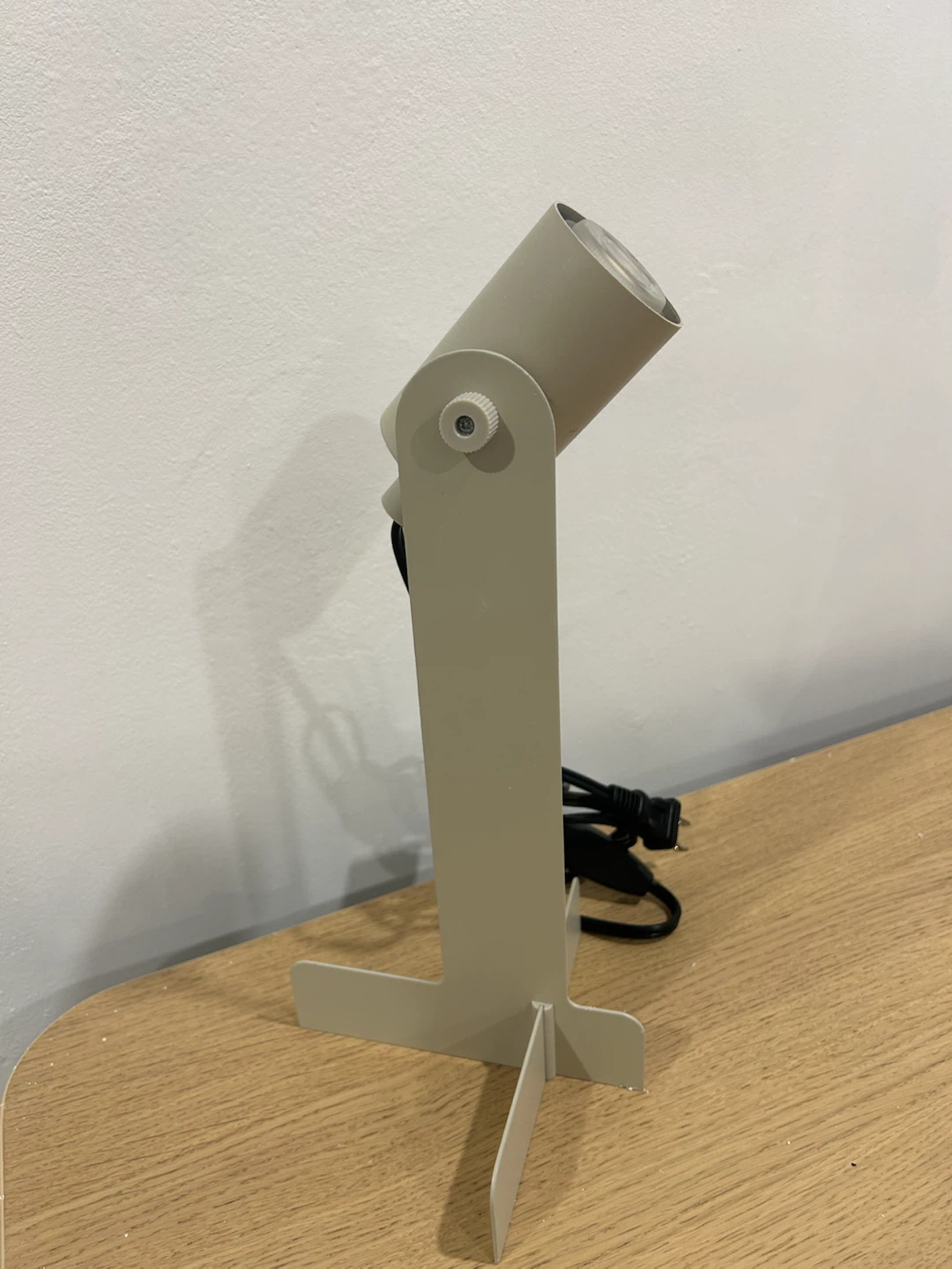 IKEA Adjustable Table Lamp - photo 3