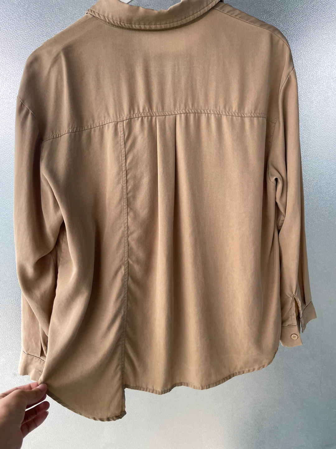 Flower & Say Beige Button-Up Shirt. Size M - photo 4