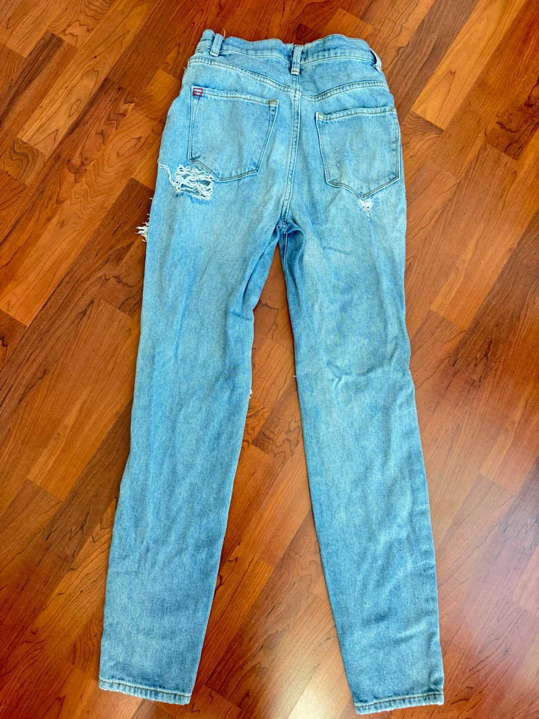 BDG Urban Outfitters Mom Jeans Light Wash Distressed Size 24 - photo 2