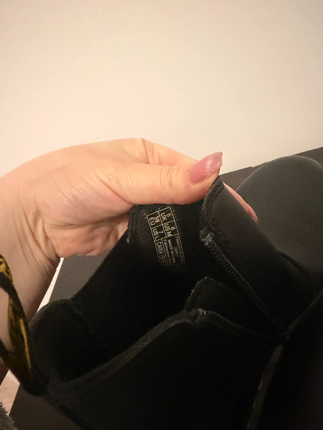 Dr. Martens Black Leather Chelsea Boots - photo 4