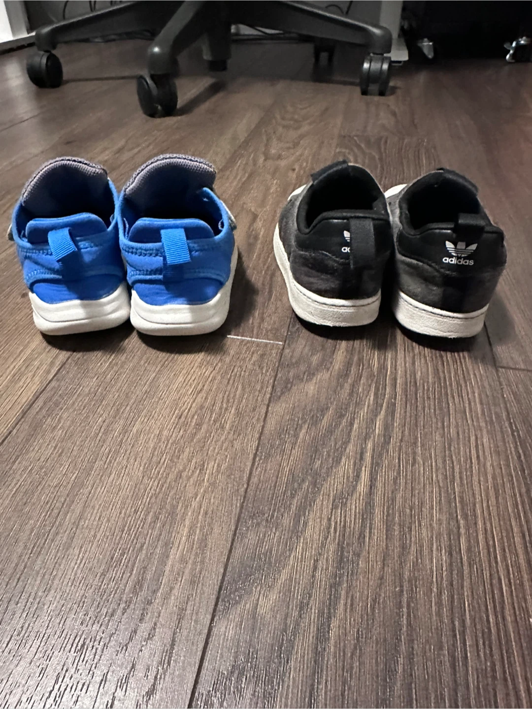 Kids Nike & Adidas Runners Shoes size toddler US 9.5-10 - photo 3