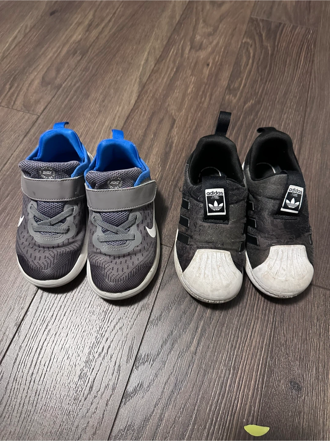Kids Nike & Adidas Runners Shoes size toddler US 9.5-10