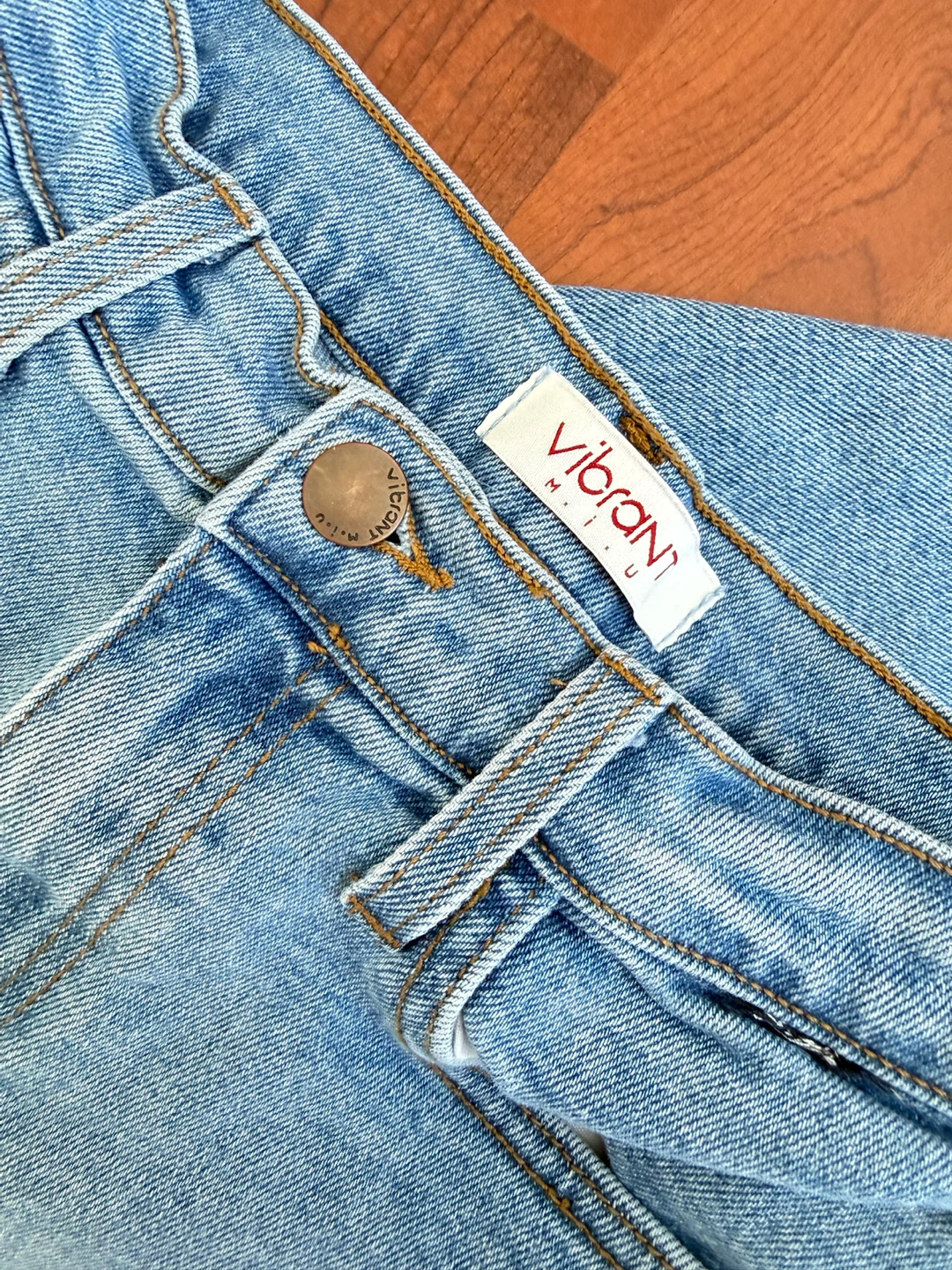 Vibrant Miu Ripped Jeans - photo 3