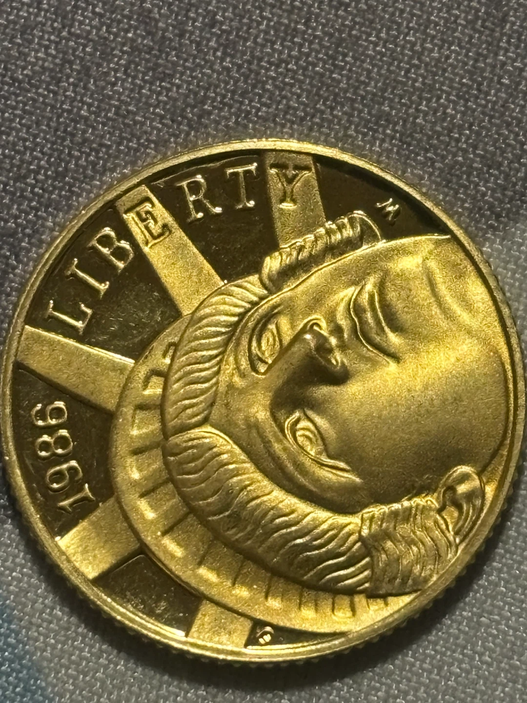 1986 US Mint Gold Eagle $5 Coin