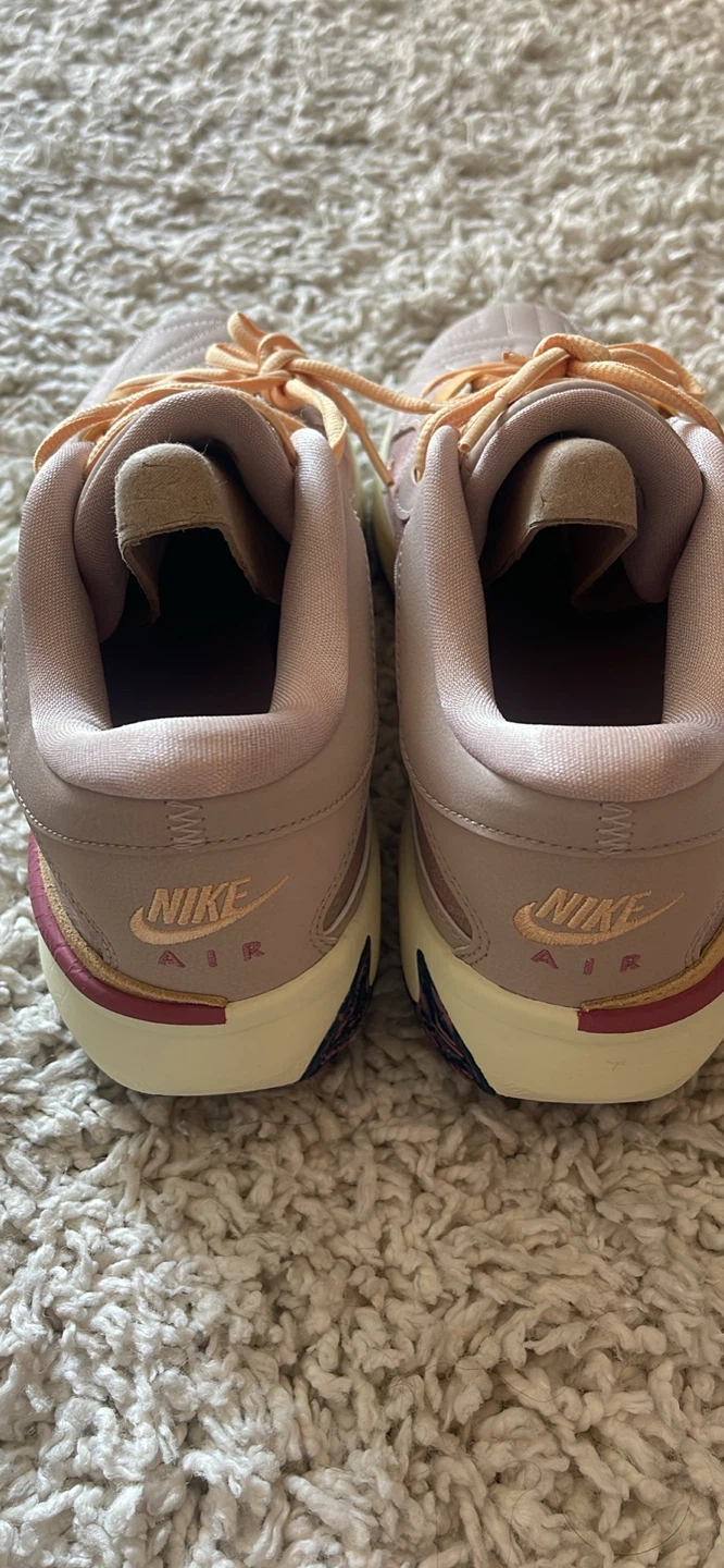 Basketball Shoe - photo 3
