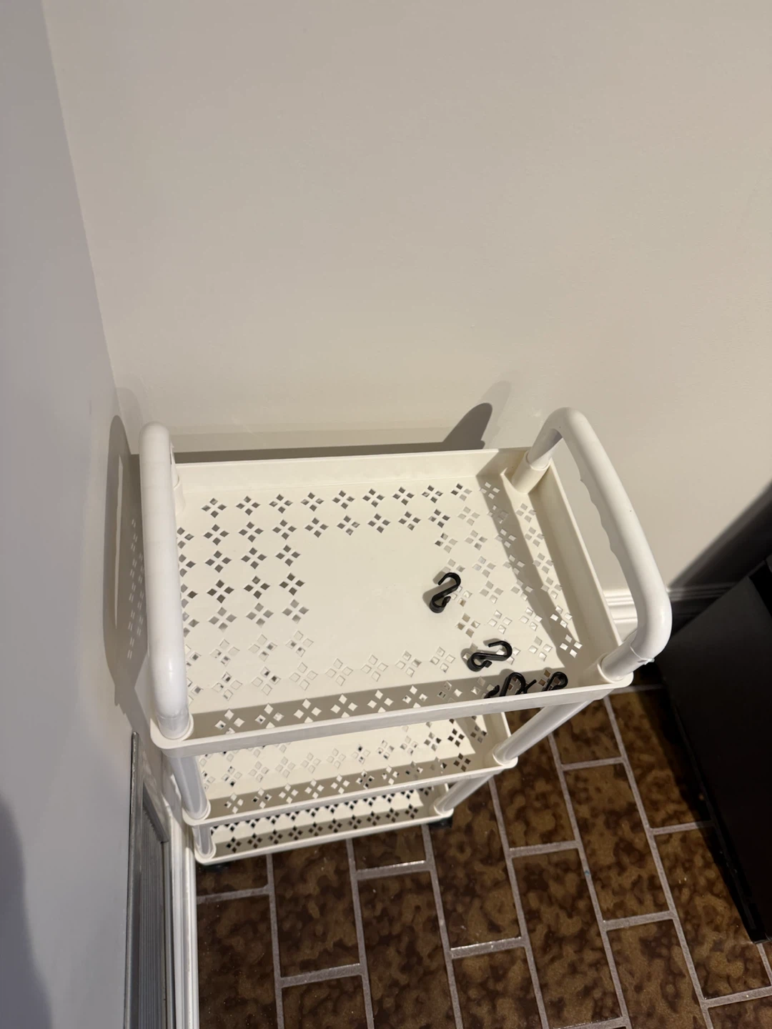 Cream 3-Tier Rolling Cart - photo 3
