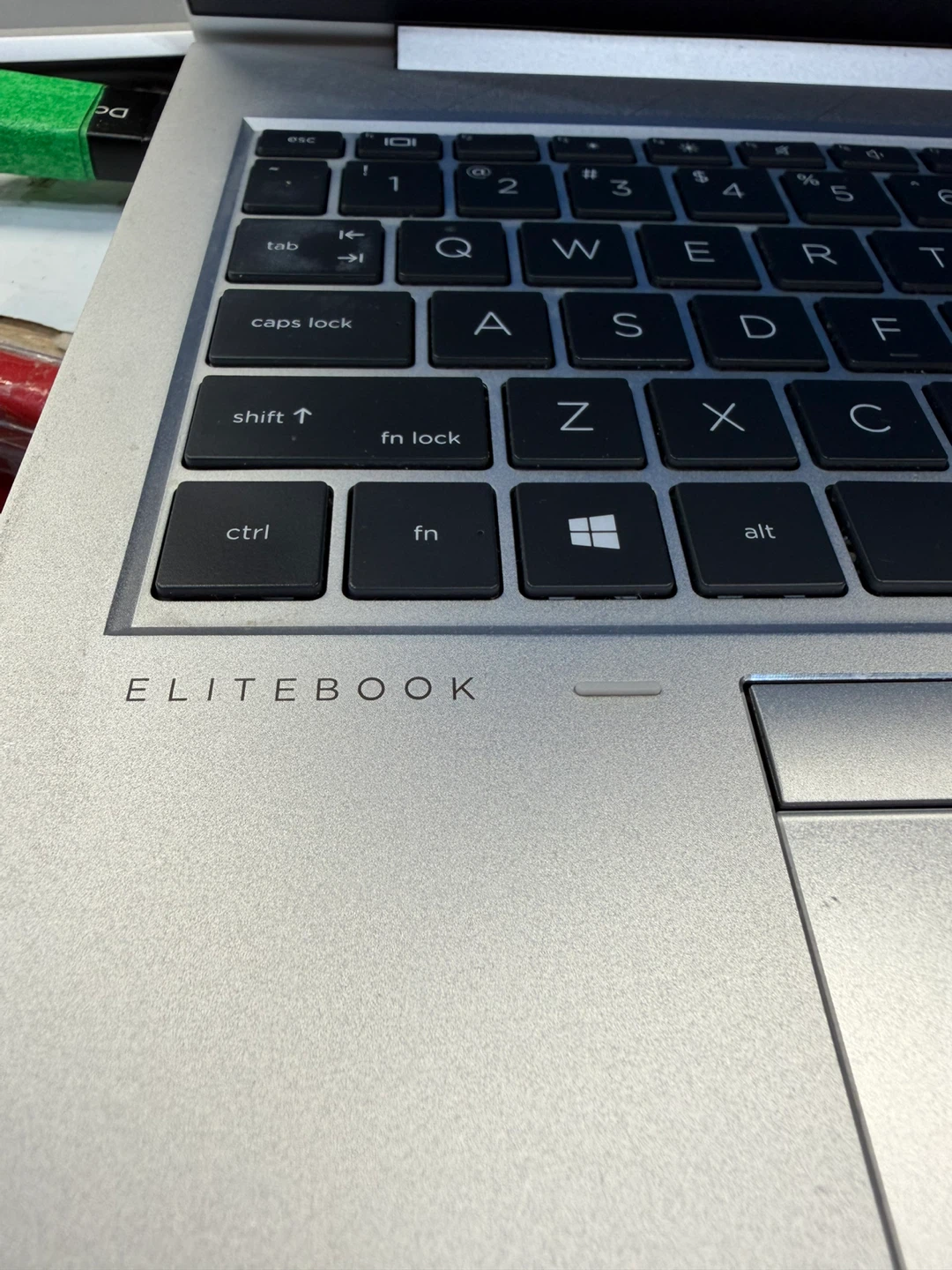 HP Elitebook Laptop - photo 4