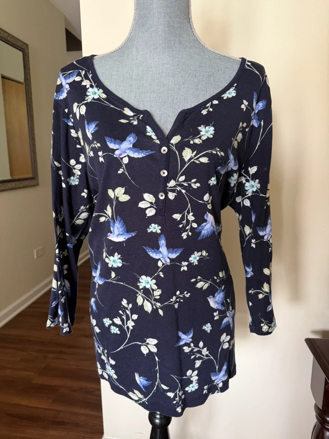 George & Barrow 2X Blue Bird Print & Pink V-Neck Tops Bundle - photo 2
