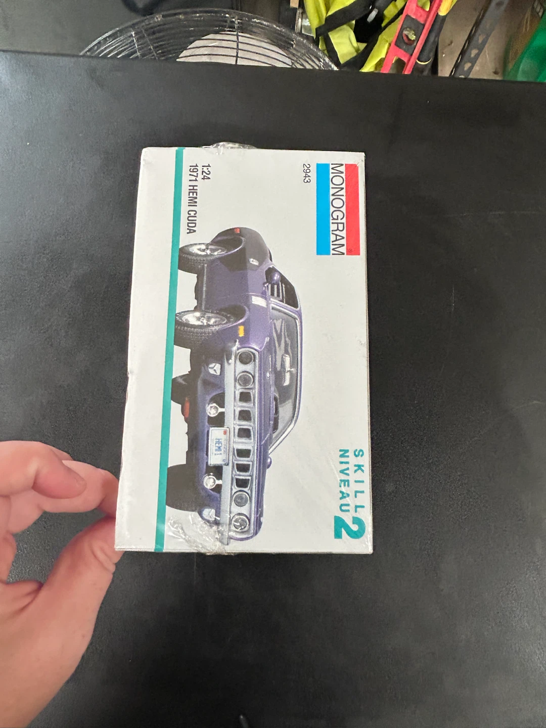 Monogram 1:24 Scale 1971 Hemi Cuda Model Kit - photo 2