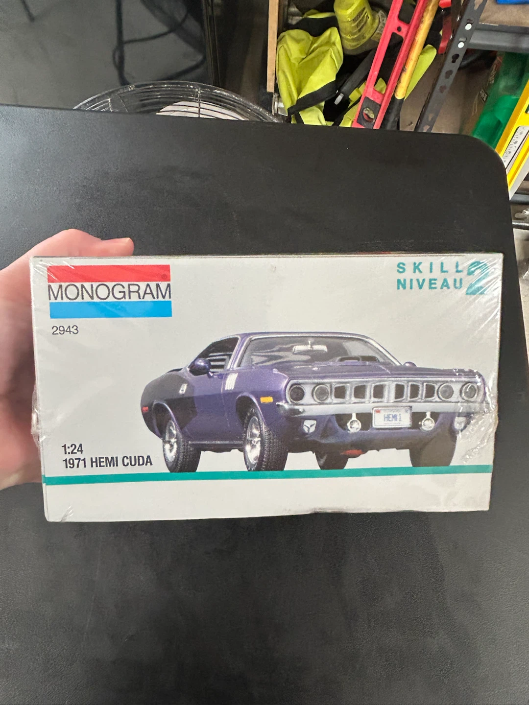 Monogram 1:24 Scale 1971 Hemi Cuda Model Kit - photo 5