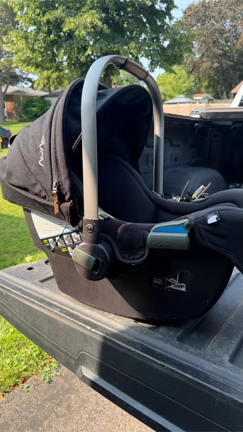 Nuna Infant Car Seat with Base - photo 4