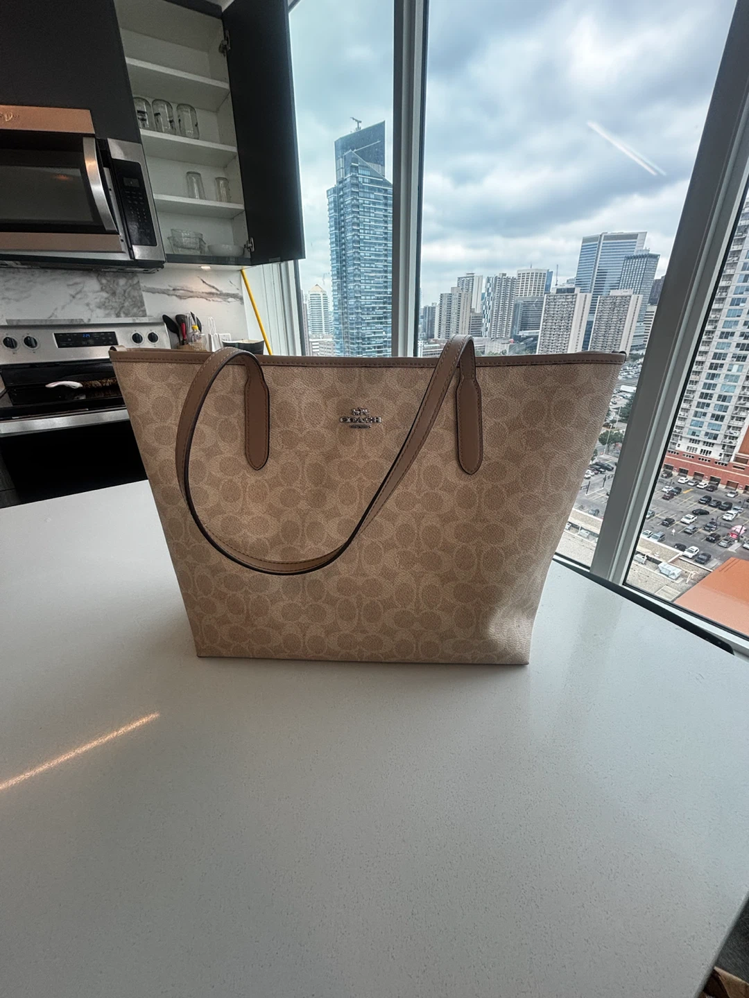Coach City Tote Signature Canvas Beige/Tan – Authentic - photo 3