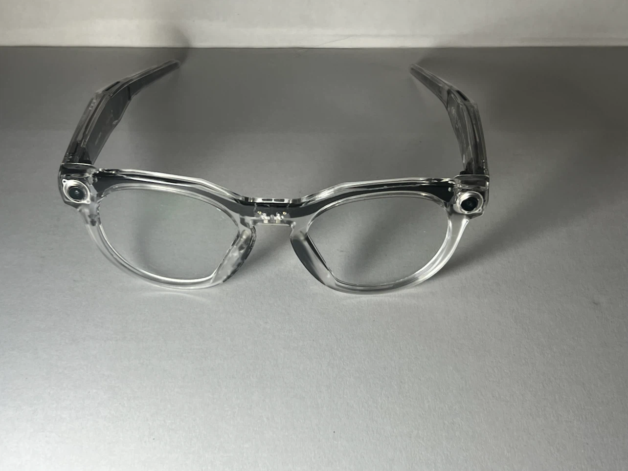 Oakley Meta HSTN smart glasses - photo 2