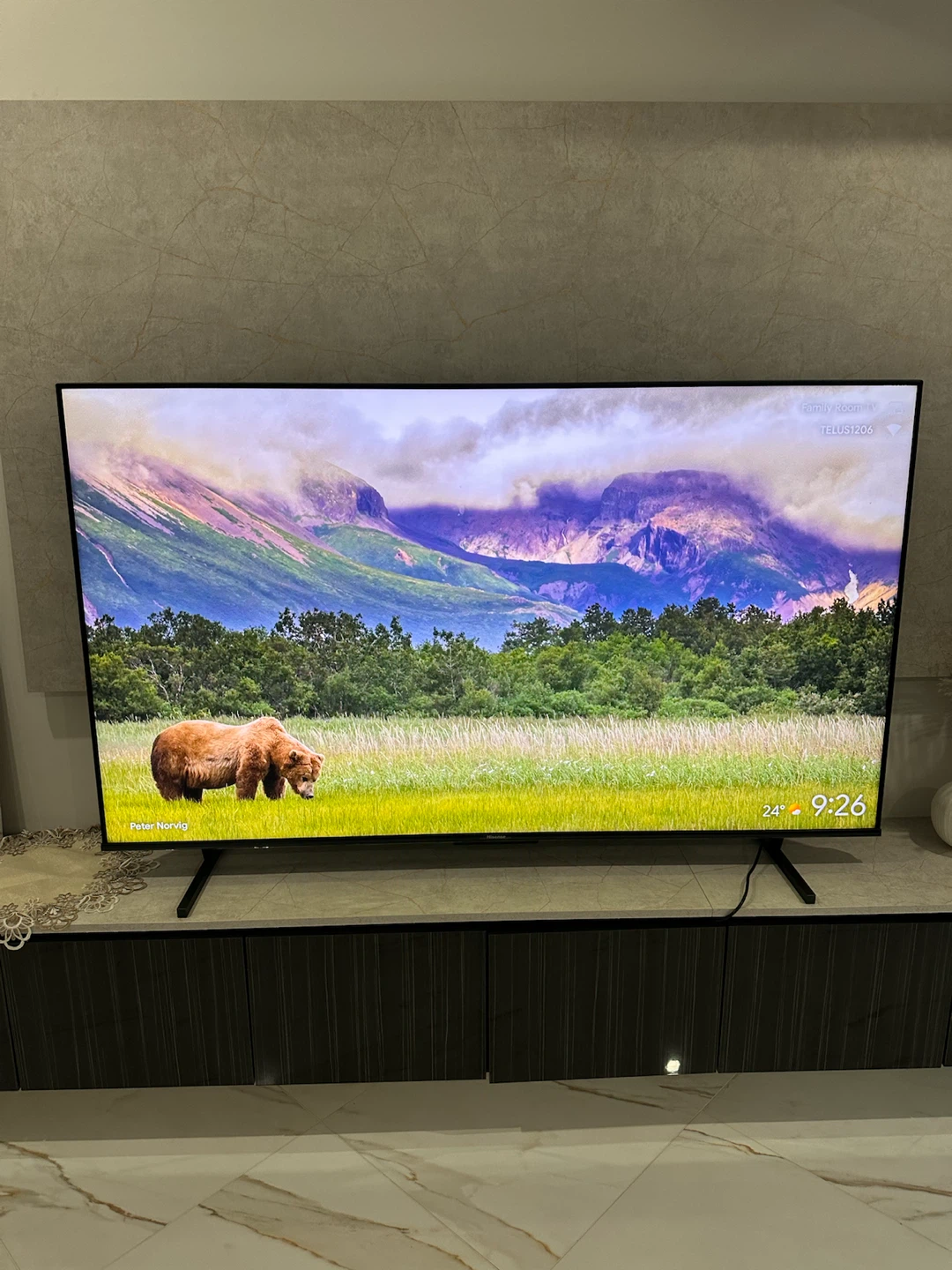 Hisense 75"  tv for sale