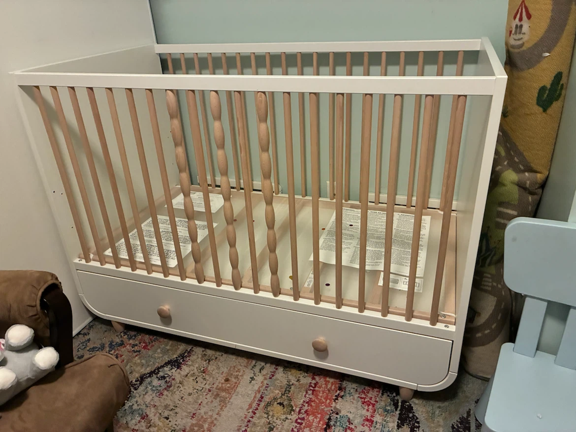 IKEA MYLLRA crib