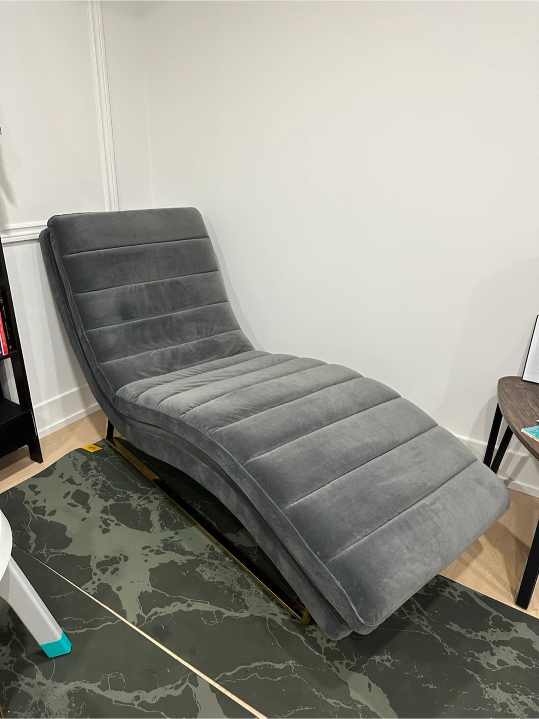 Structube Velvet Chaise Lounge – Grey