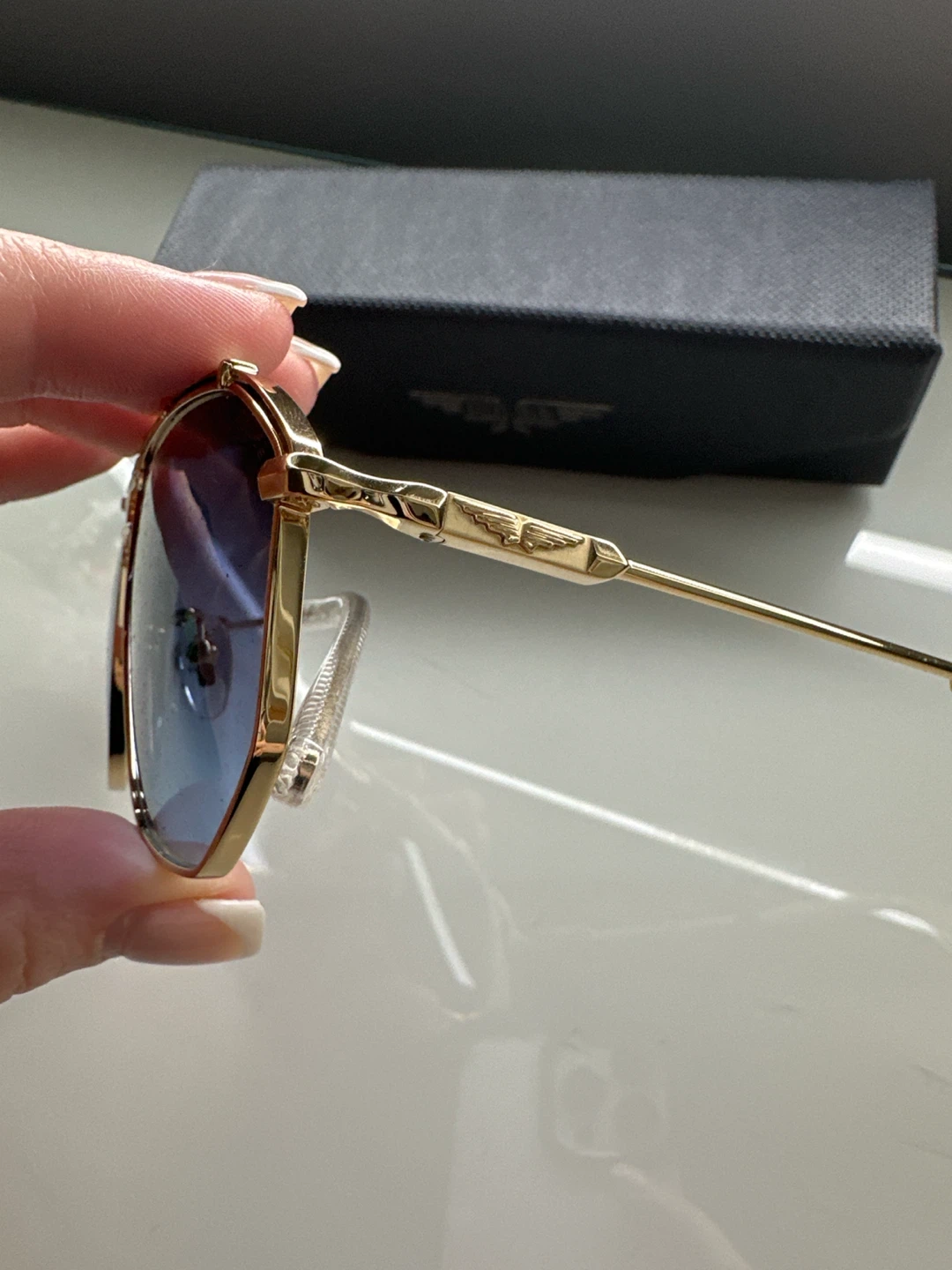 Police Sunglasses with Case - photo 2
