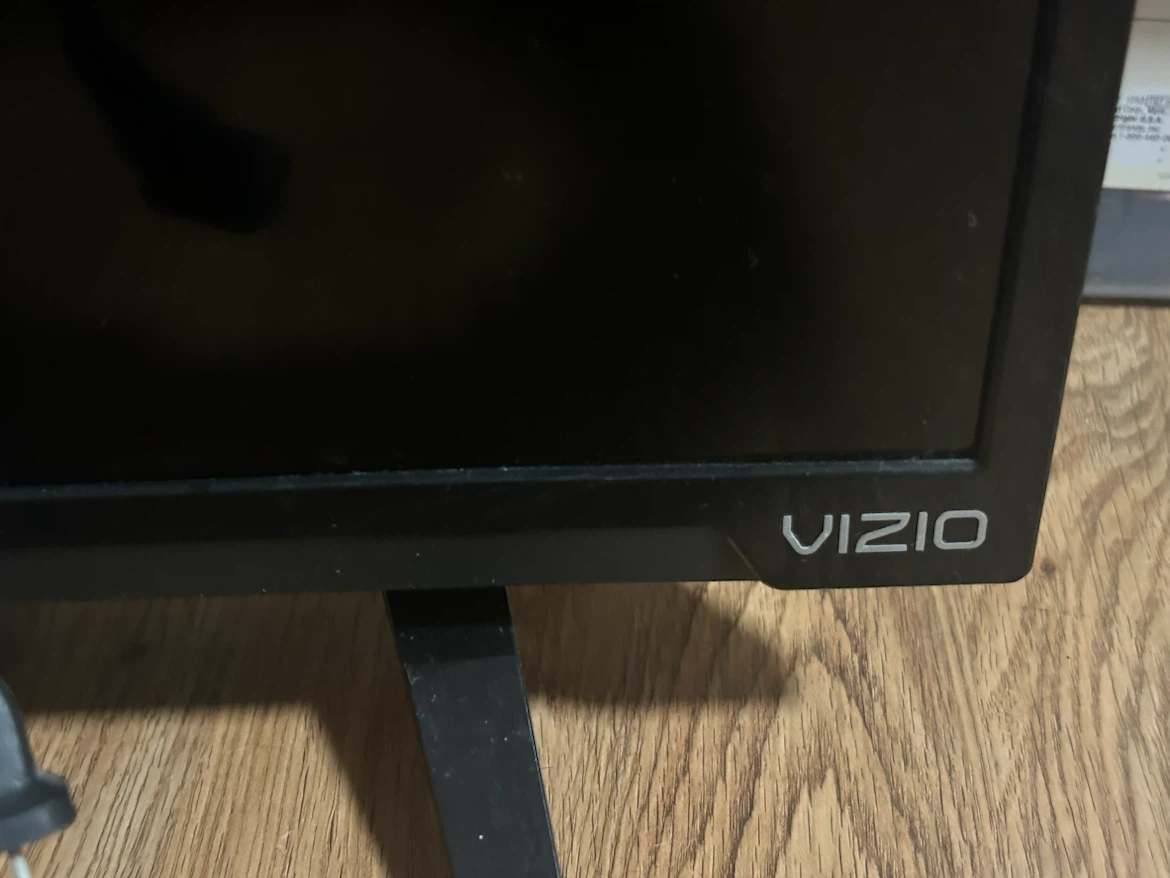 Vizio D39hn-E0 39-inch Full HD LED TV - photo 2