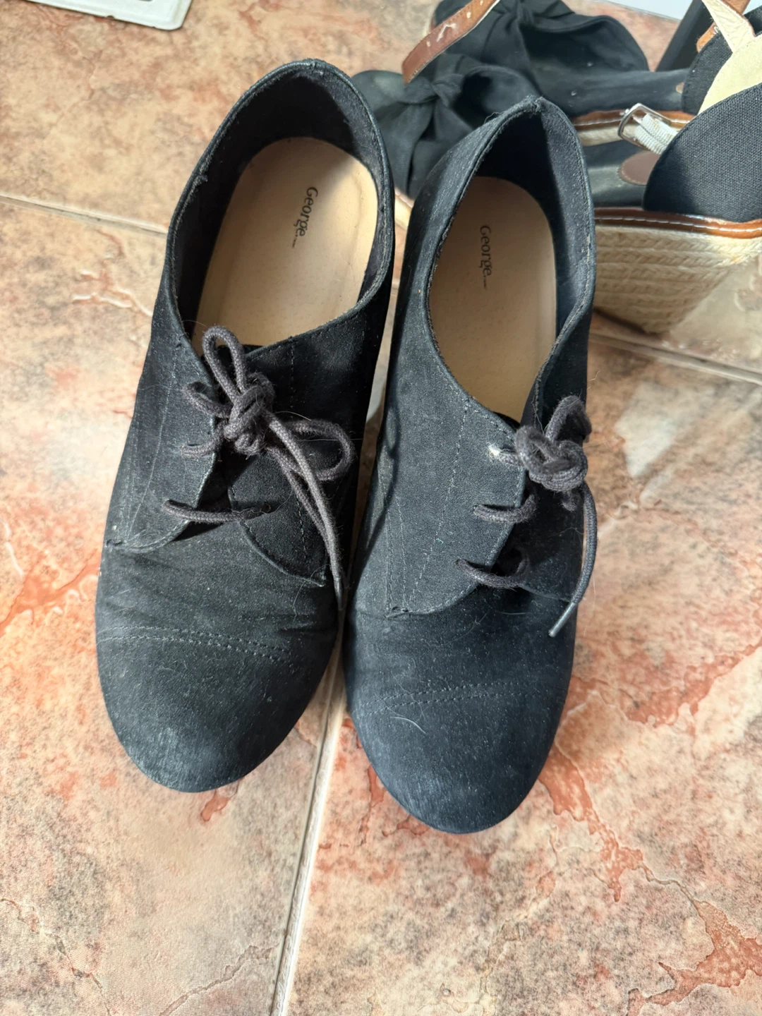 George Black Suede Lace-Up Shoes & Accent Black Wedge Sandals - photo 2