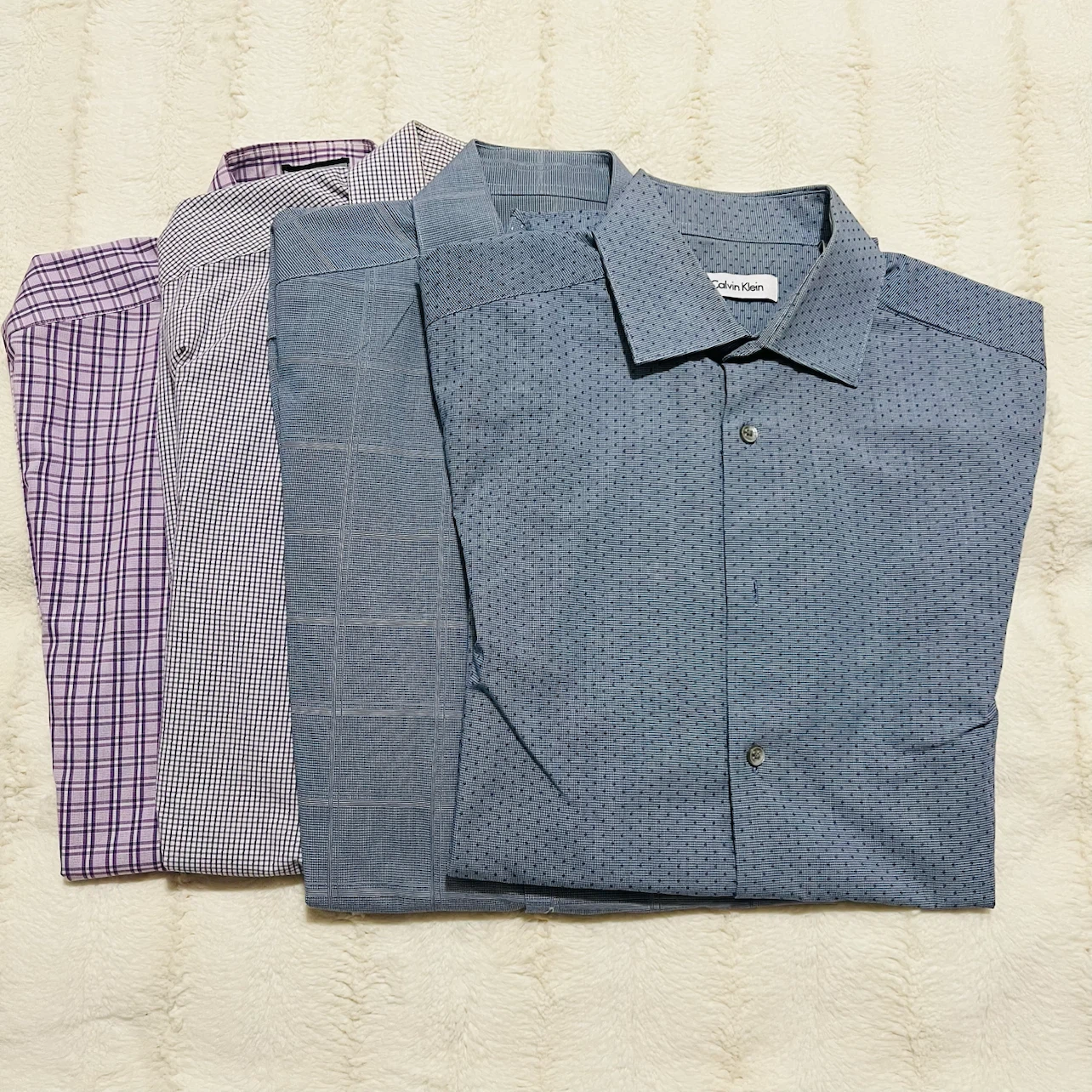 4 Calvin Klein dress shirts size Large