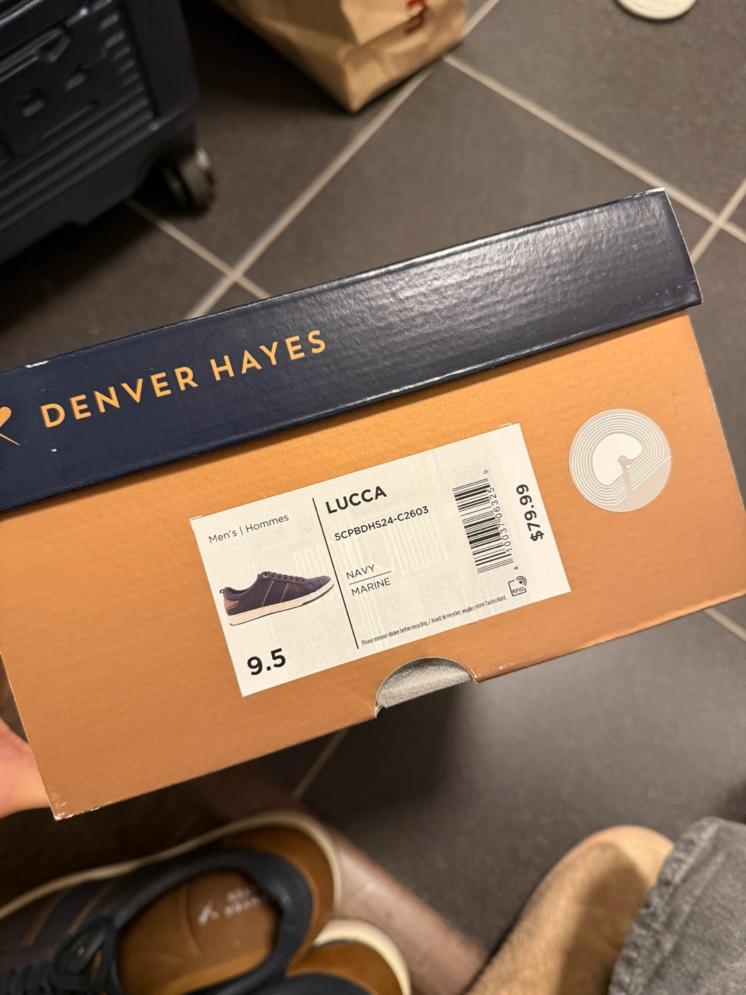 Brand New: Denver Hayes Men's Lucca Navy Sneakers Size 9.5 - photo 2
