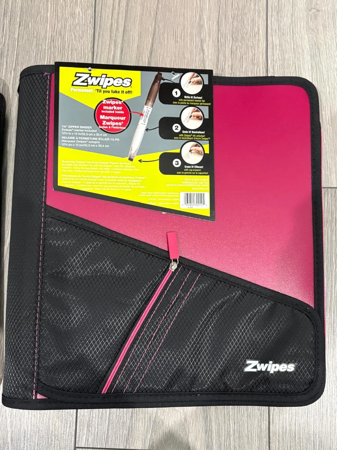 Zwipes Zipper Binder with Marker