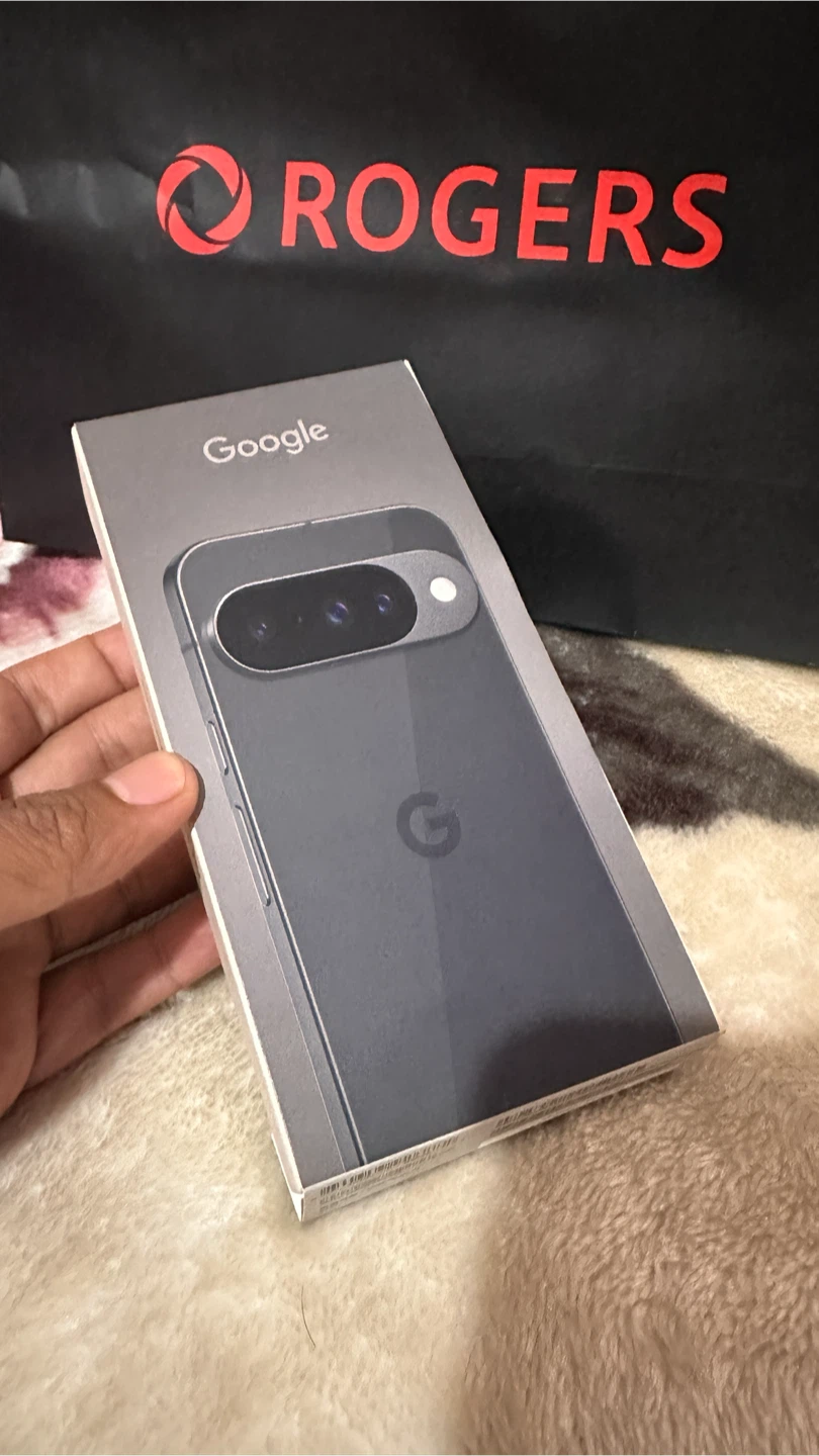 Google Pixel 10 Smartphone