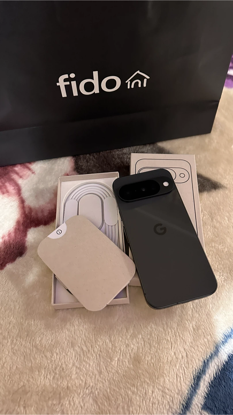 Google Pixel 10 Smartphone - photo 5