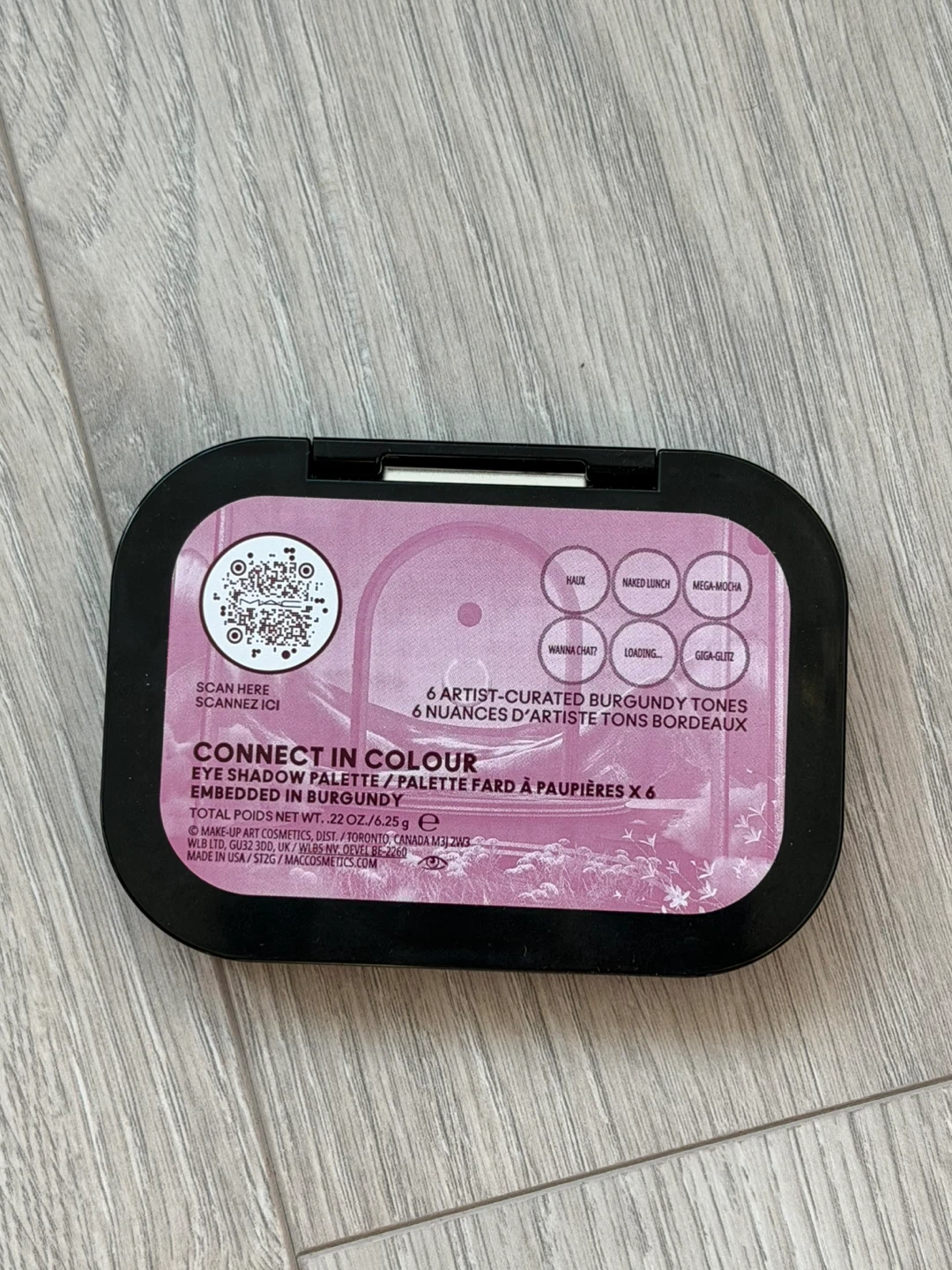 MAC Eyeshadow Palette – Embedded in Burgundy (Like New) - photo 3