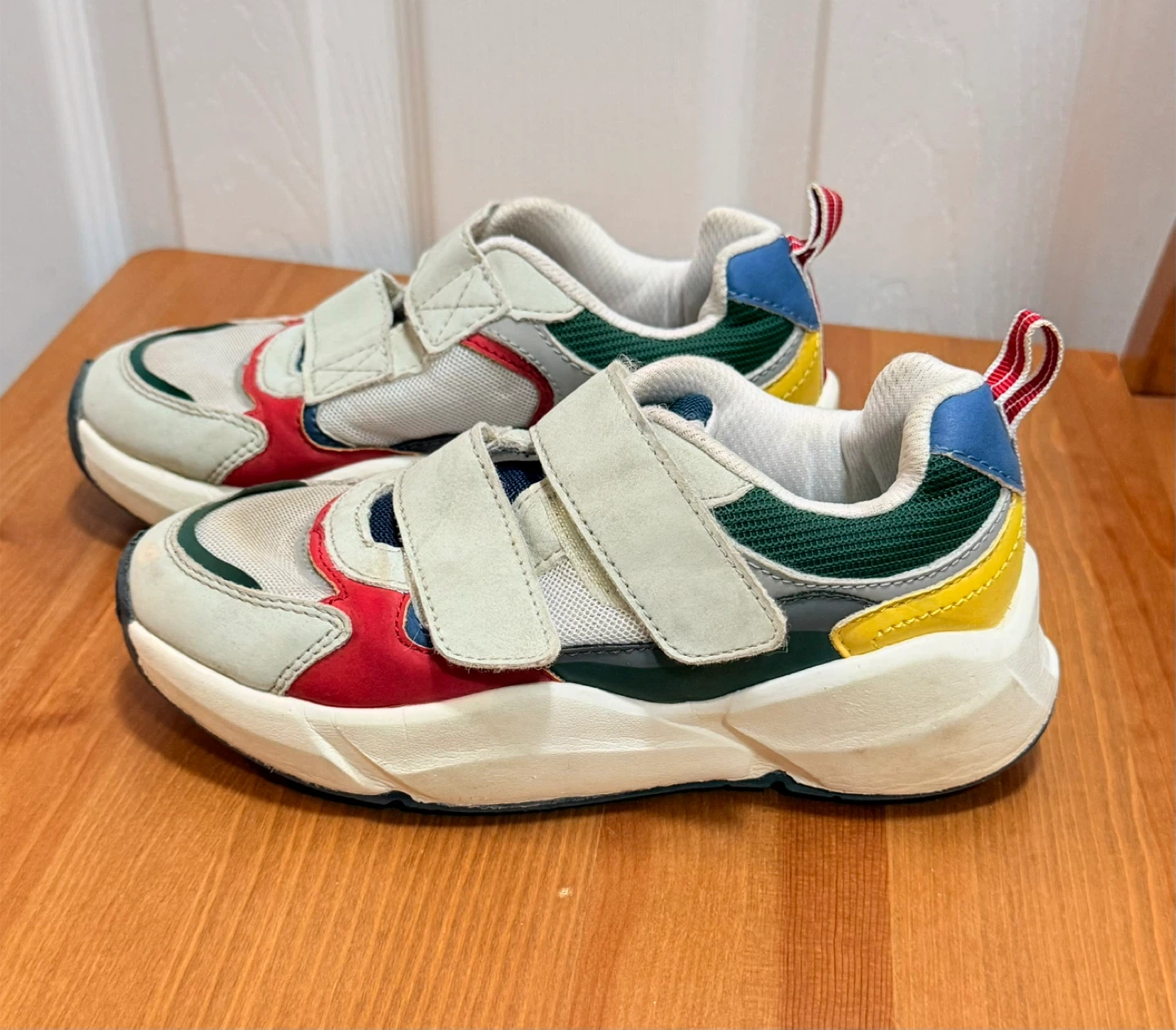 Kids' Sneakers size 1