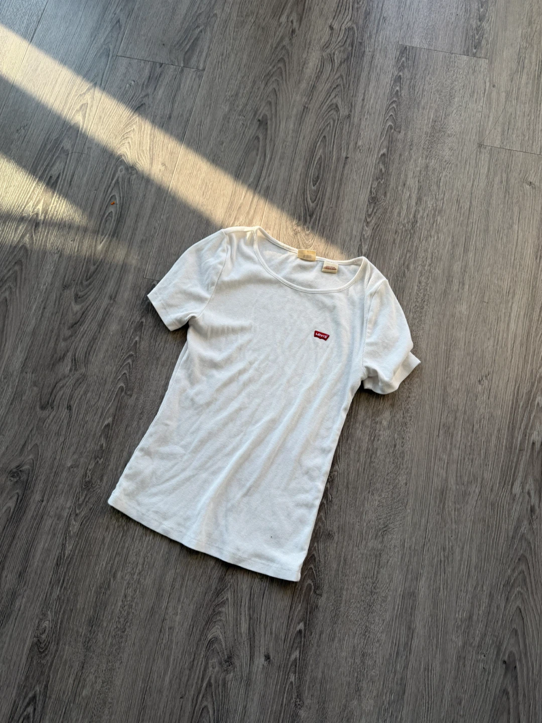 White Levi's Ribbed T-Shirt - Size XS - photo 2