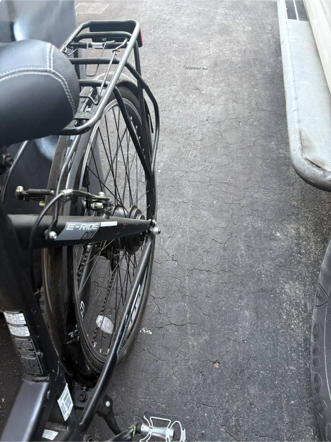 HYPER E-RIDE CITY Electric Bicycle - photo 4