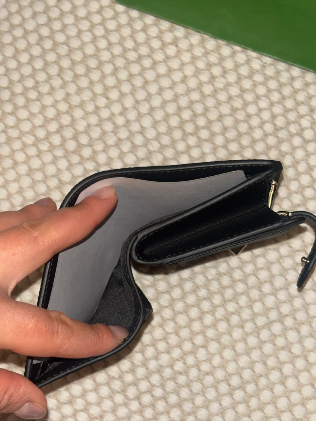 *Brand New* Kate Spade Leather Wallet - photo 4