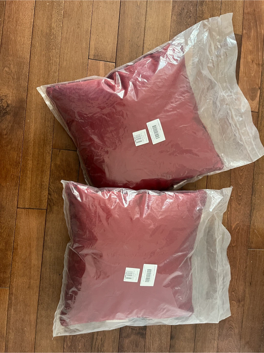 Set of 2 Red Camille Pillows( scarlet/red) - photo 2