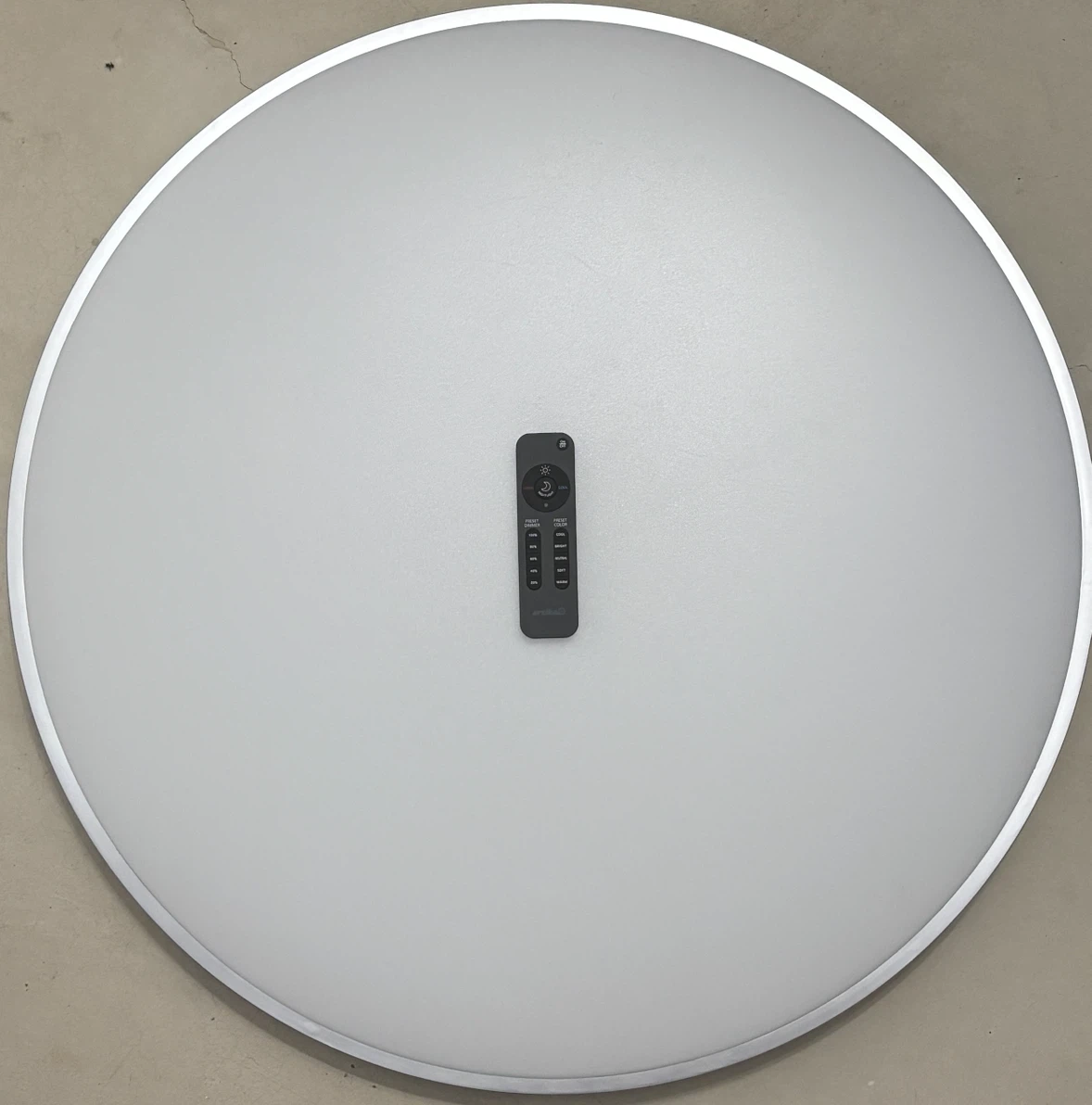 Ceiling light - photo 2