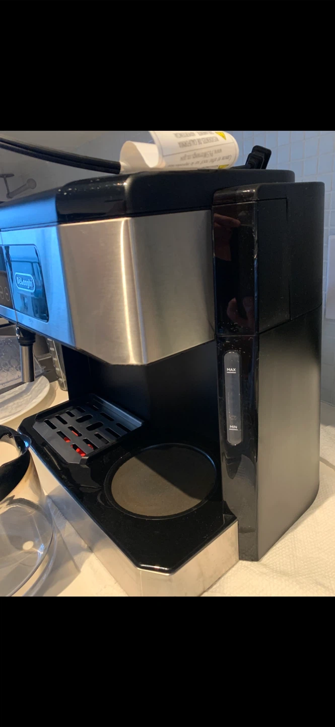 DeLonghi All-In-One: Coffee/Expresso/Cappuccino Machine - photo 3