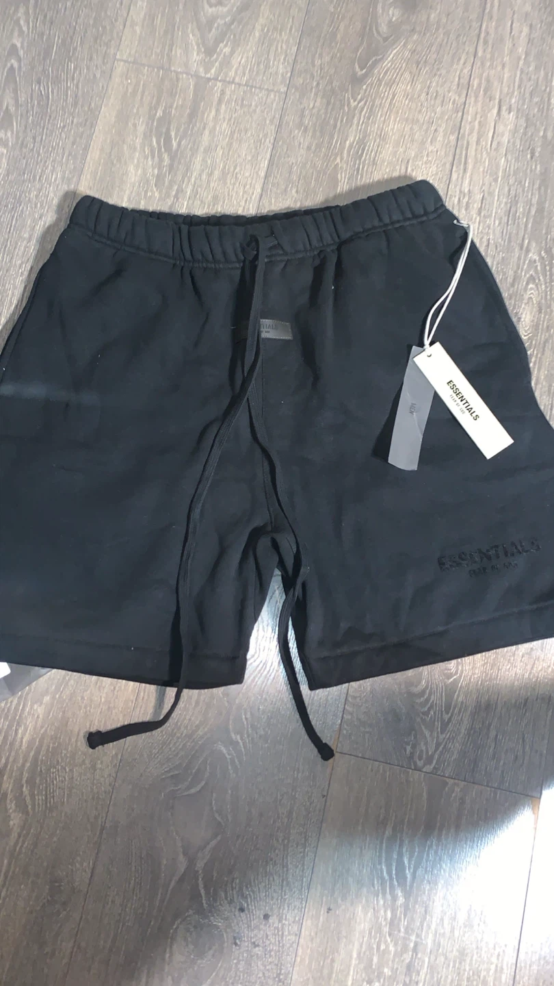 Essentials Fear of God shorts Size L
