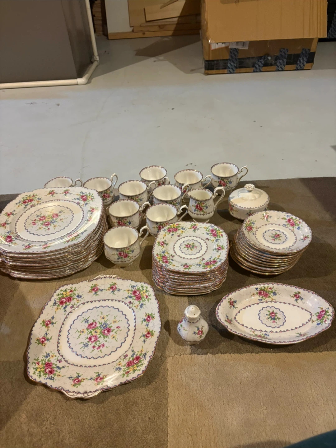 Royal Albert "Petit Point" Tea Set - photo 3
