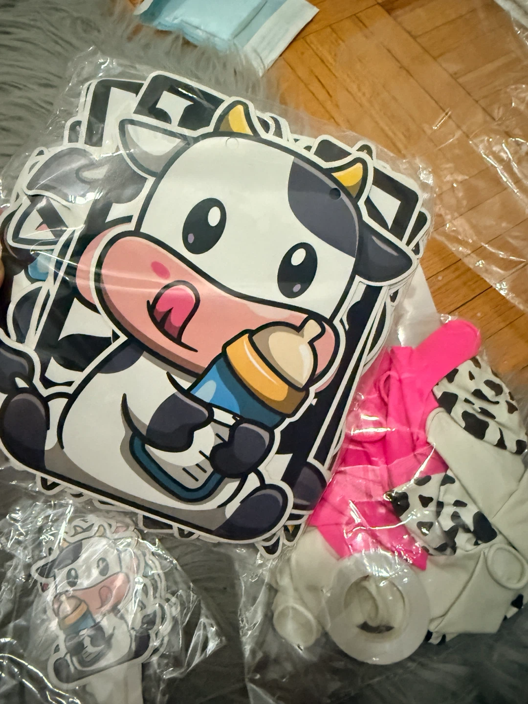 Cow Themed Birthday Party Decorations - photo 5