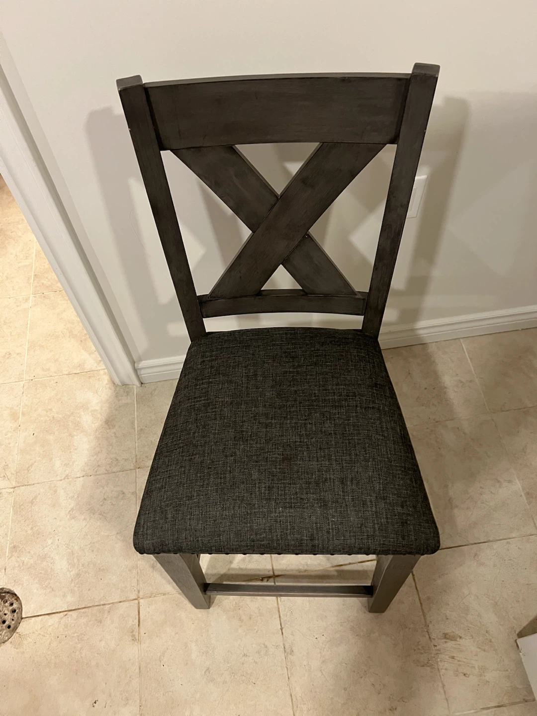 Beautiful Ashley Bar Height Table and 4 Chairs  (new) - photo 5