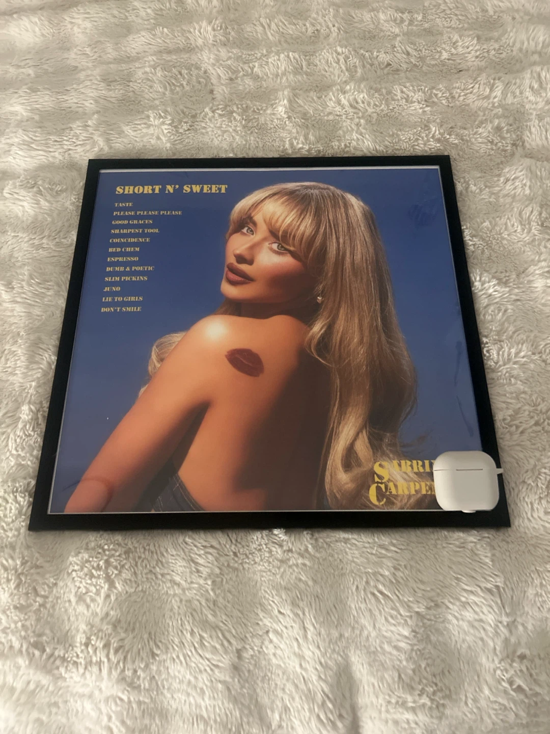 Sabrina Carpenter Short N' Sweet - photo 2