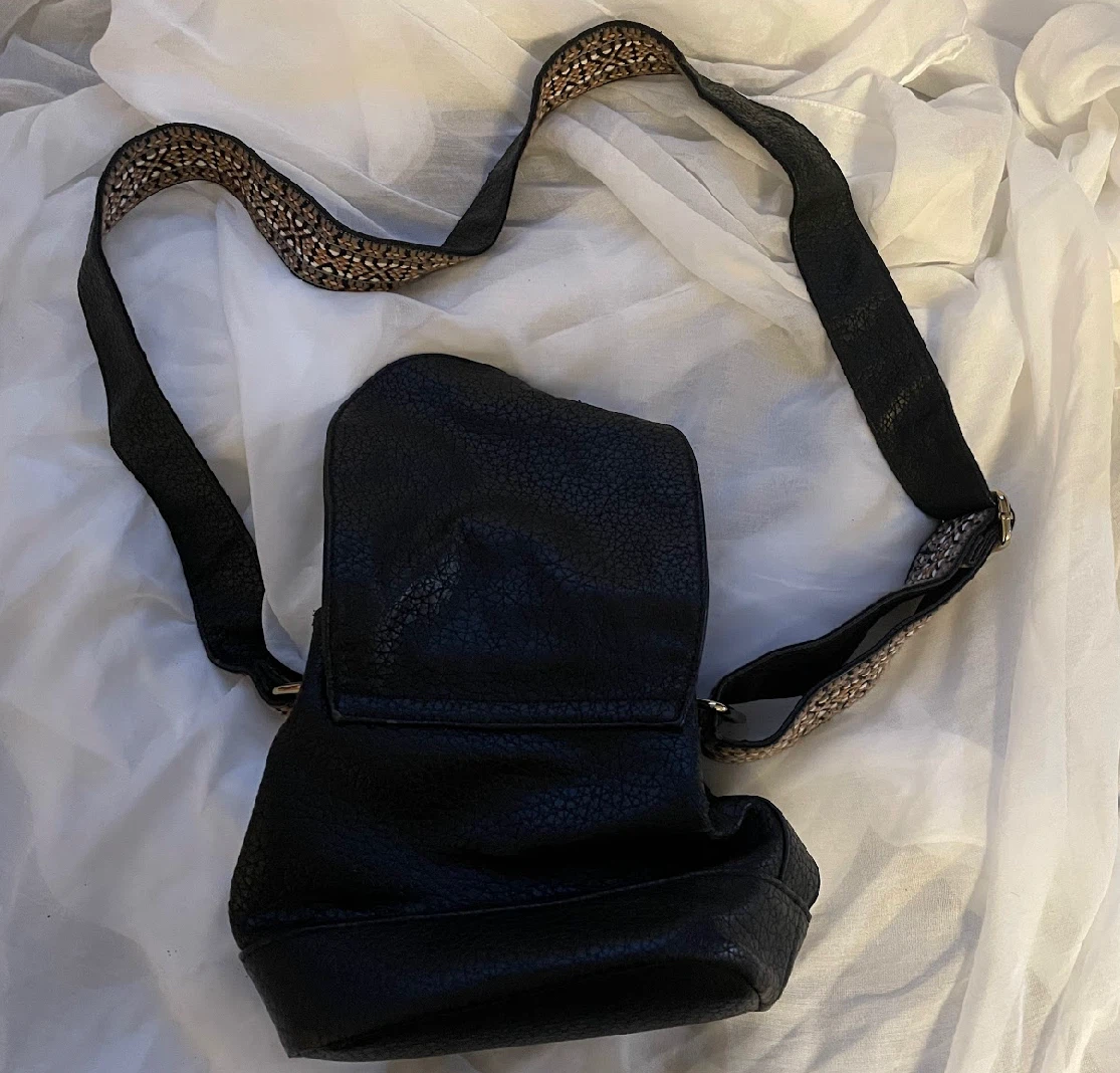 Faux leather bag - photo 2
