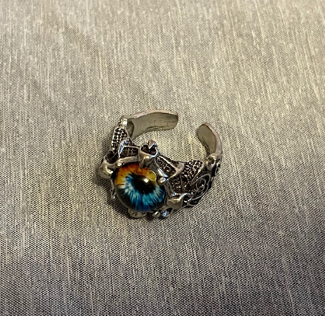 Eye Ring - photo 3
