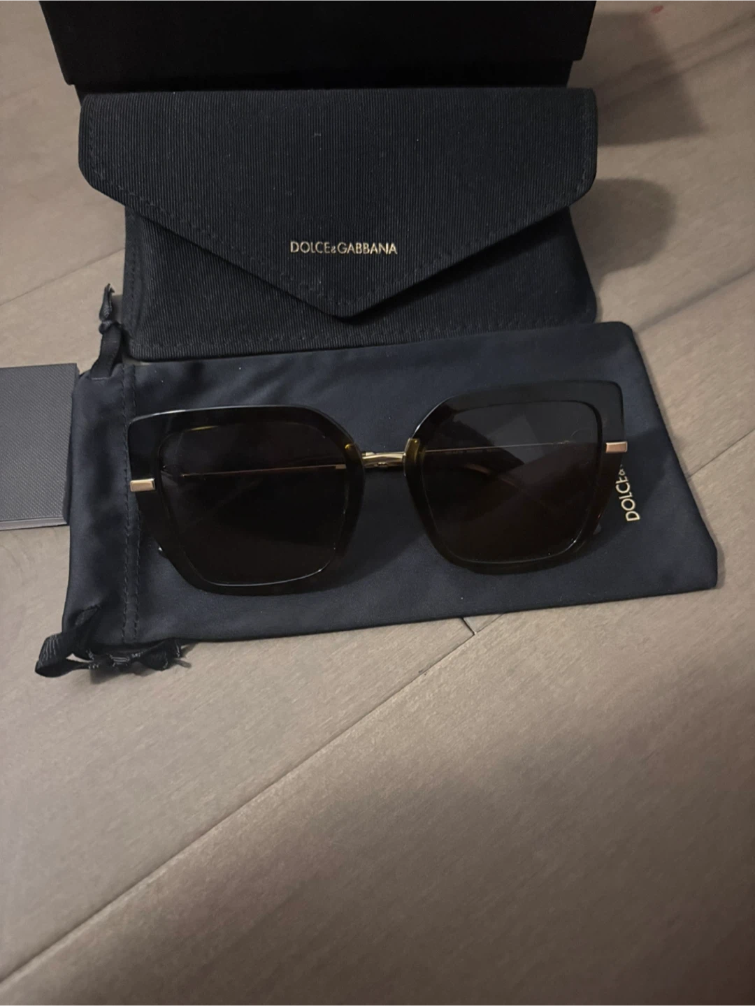Dolce & Gabbana Sunglasses - photo 2