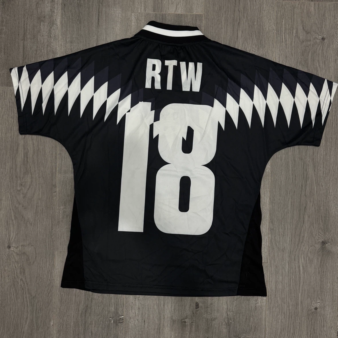 Corteiz RTW 'Rules The World' #18 Football Jersey - Black/White - photo 5