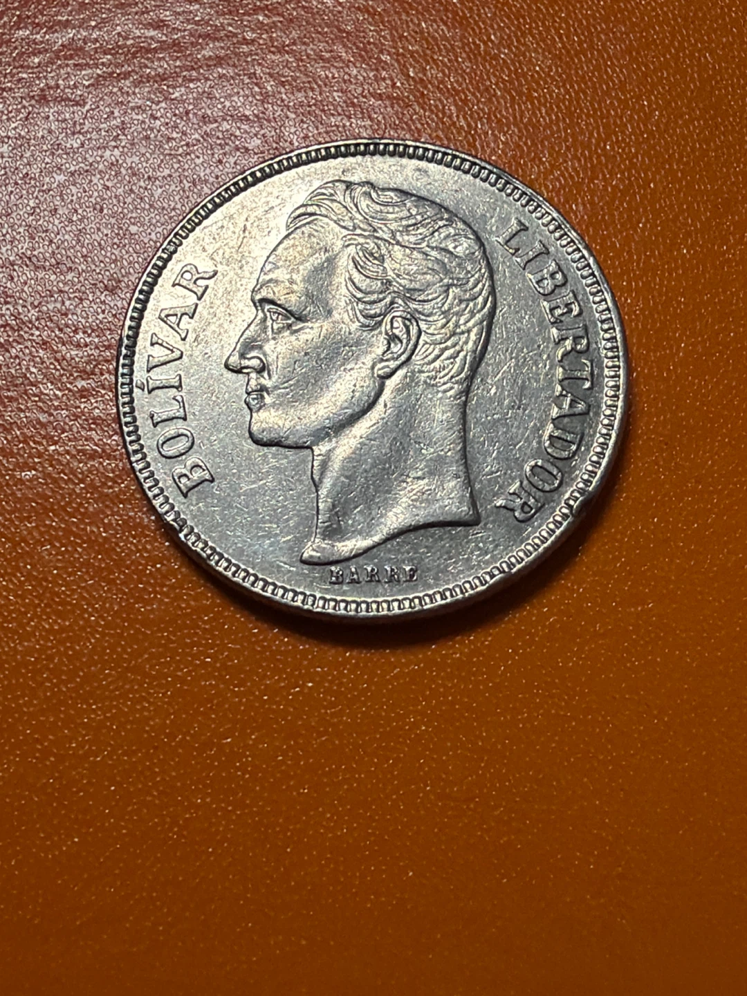 Venezuela 5 Bolivares Coin 1973 - photo 2